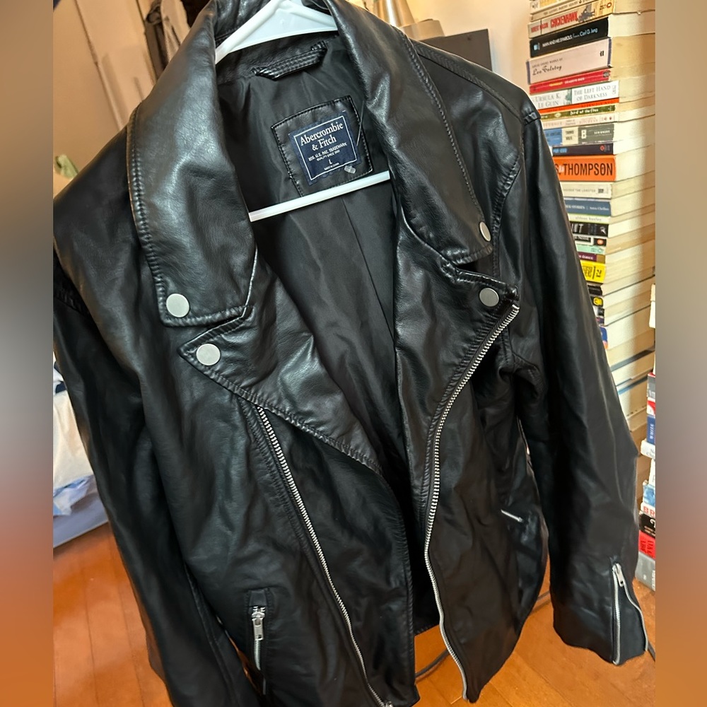 Abercrombie vintage leather jacket size L